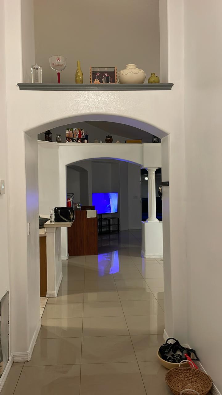 Profile photo 3 of 19