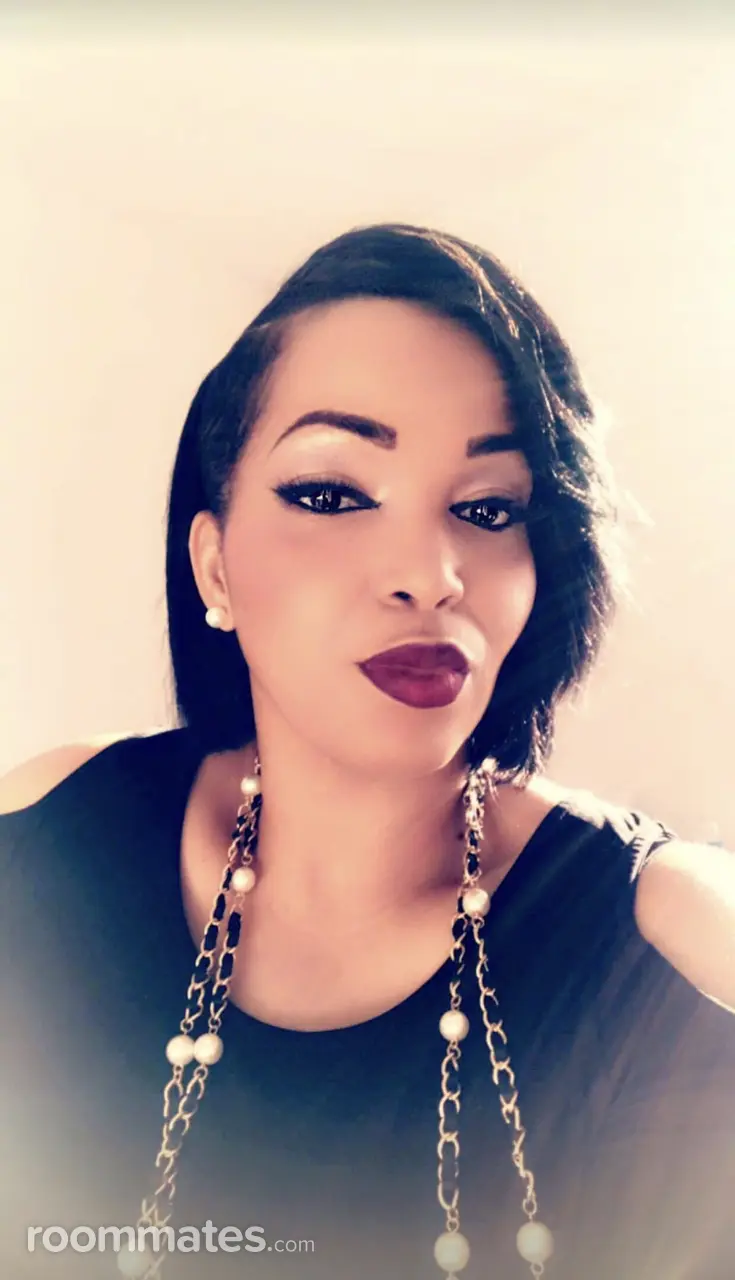 Profile photo 1 of 5