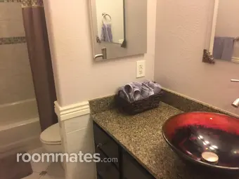 Room for rent in Phoenix, AZ $800, house