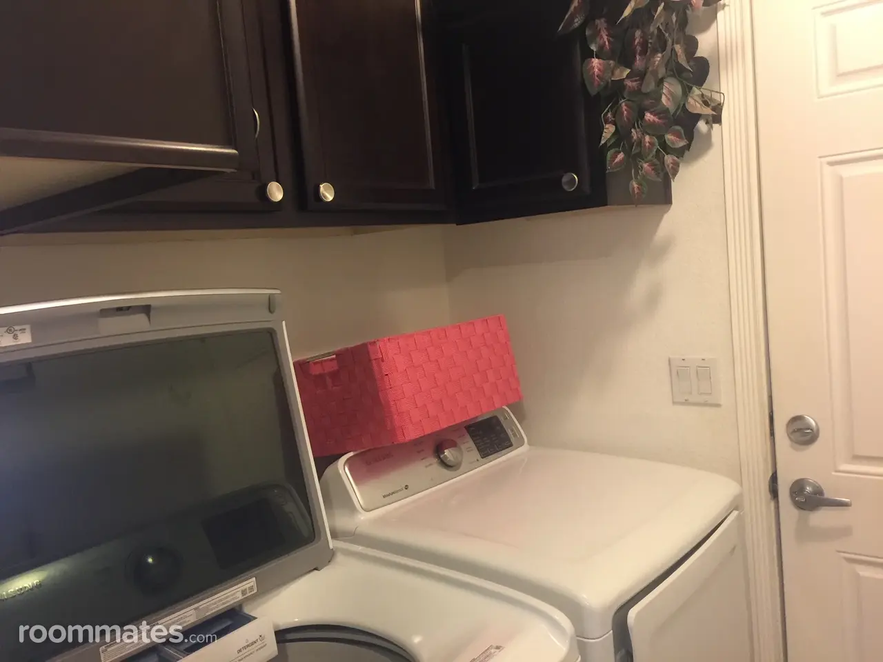 Profile photo 4 of 11