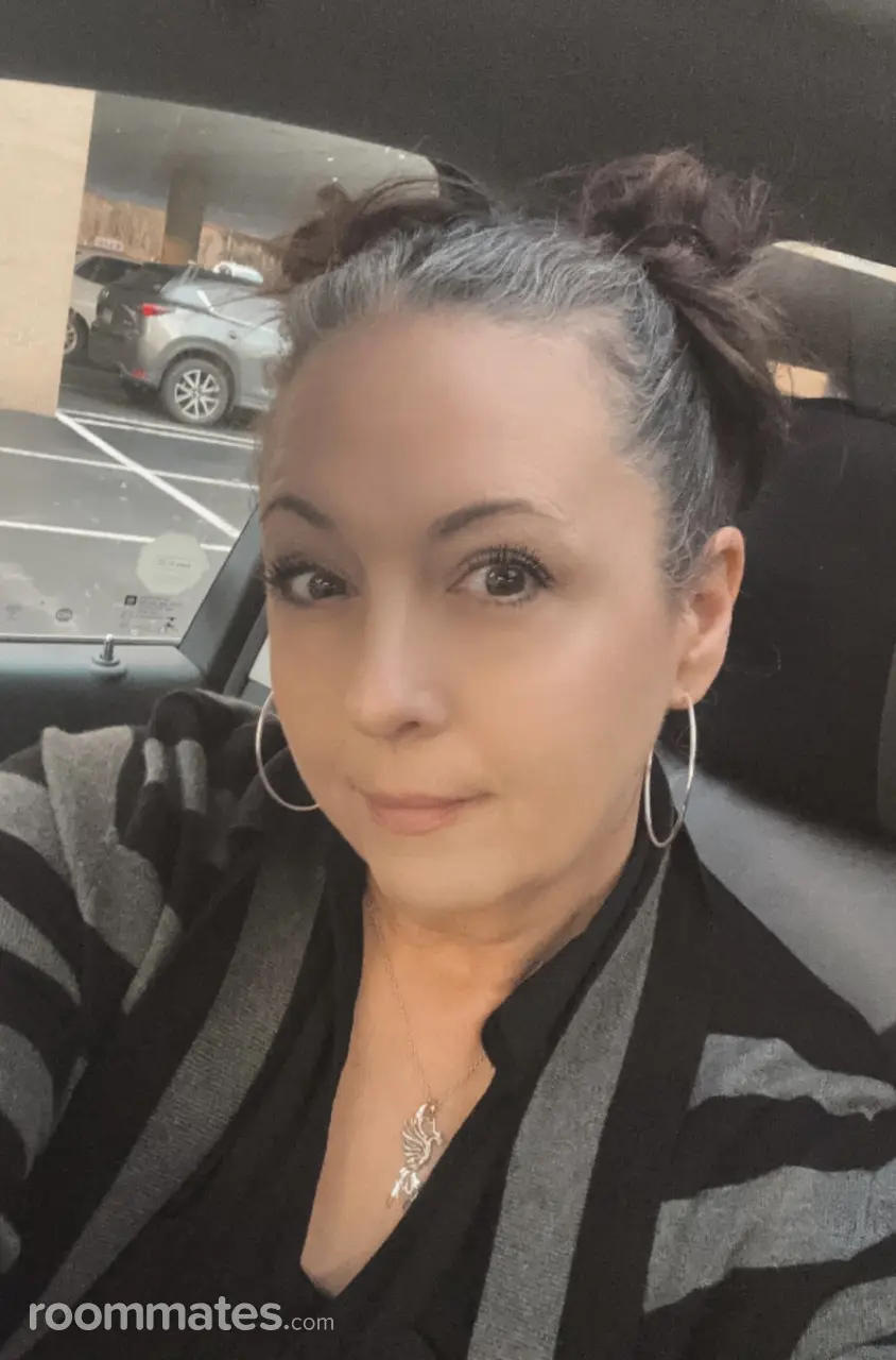 Profile photo 1 of 3