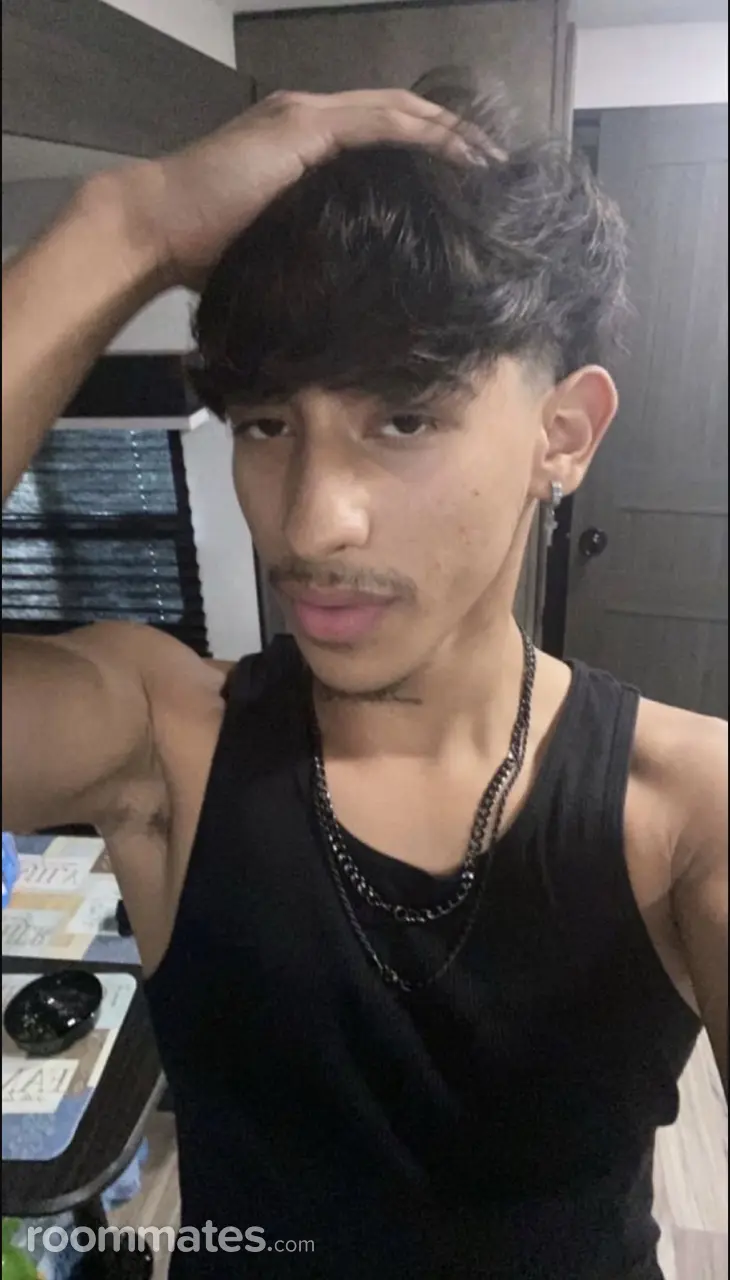 Profile photo 2 of 8