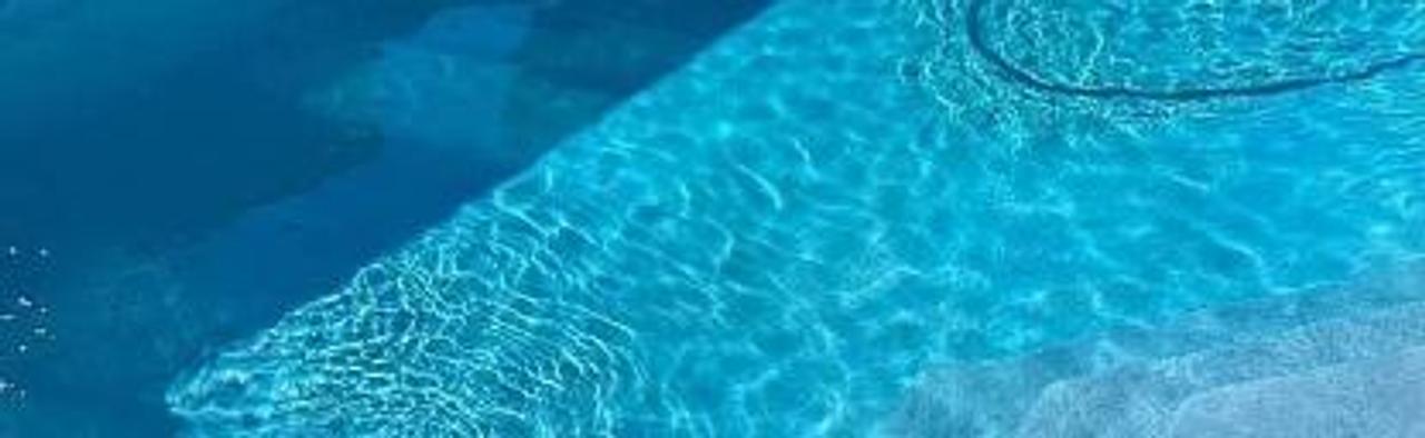 Profile photo 1 of 9