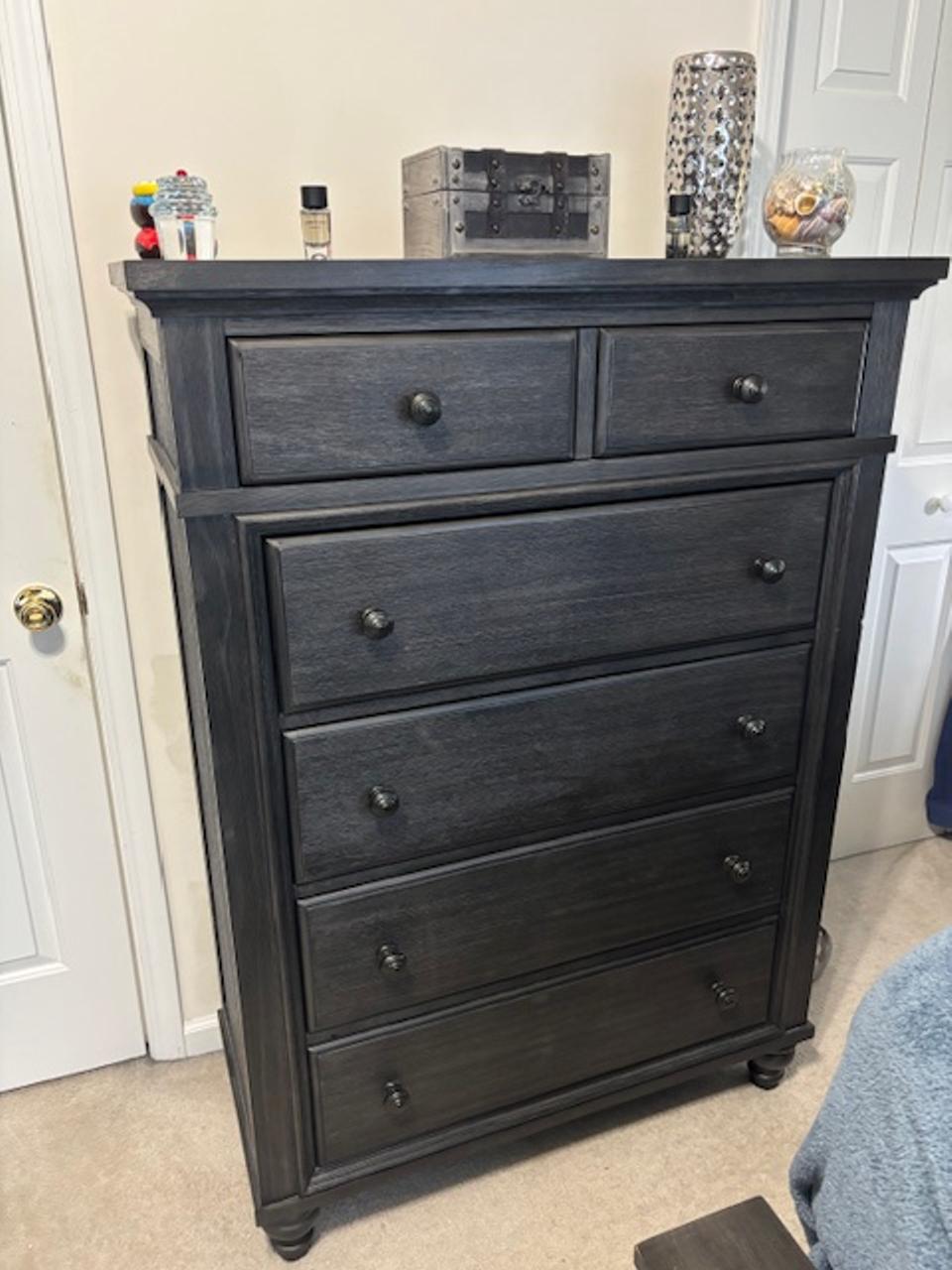 Profile photo 4 of 7