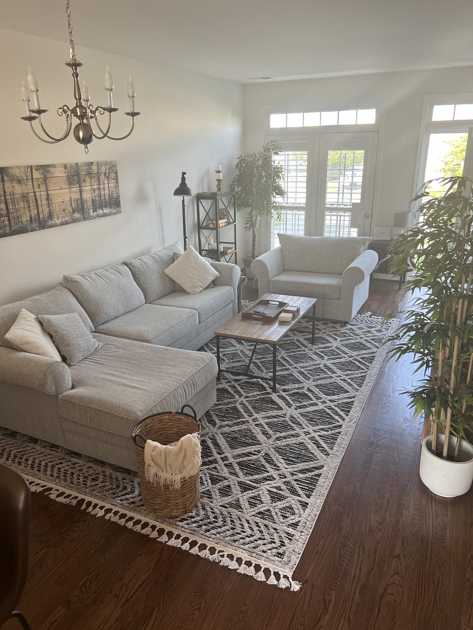 Profile photo 3 of 11