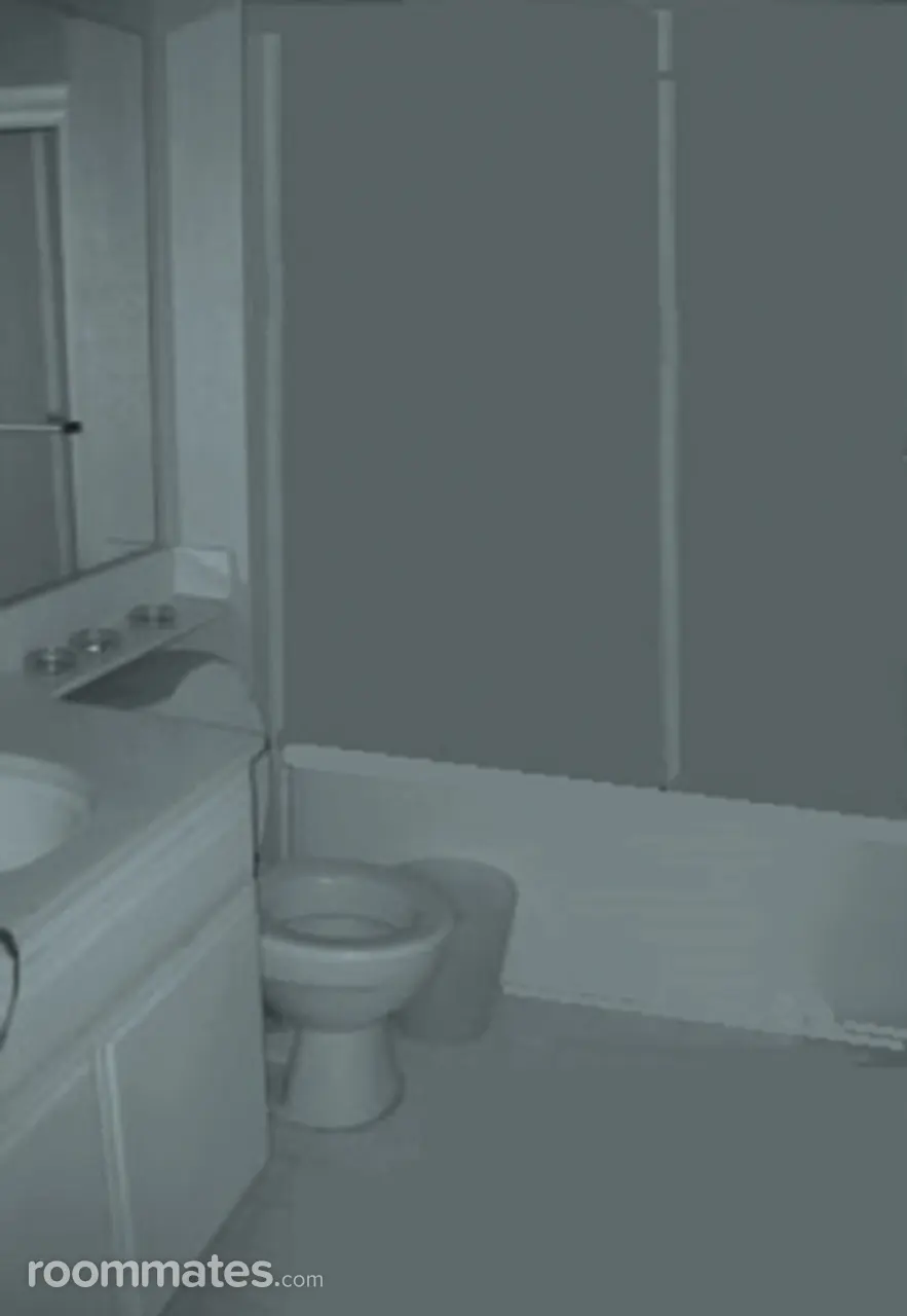 Profile photo 2 of 4