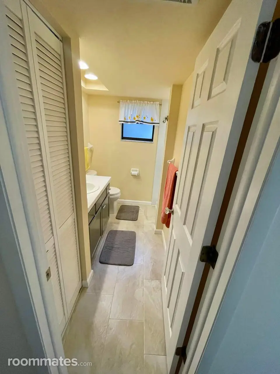 Profile photo 4 of 11