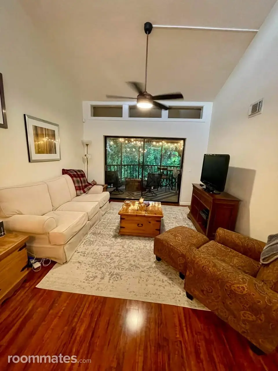 Profile photo 6 of 11