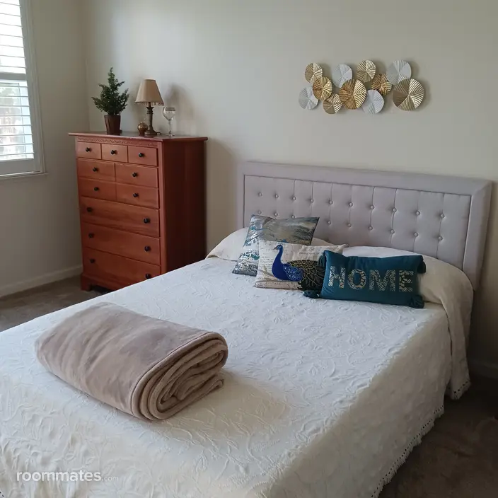 Room for rent in Manteca, CA $1200, house