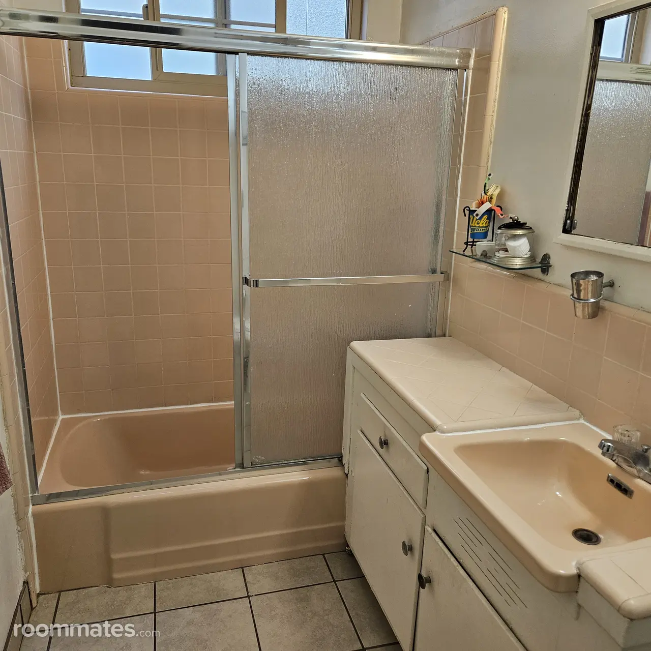 Profile photo 7 of 12