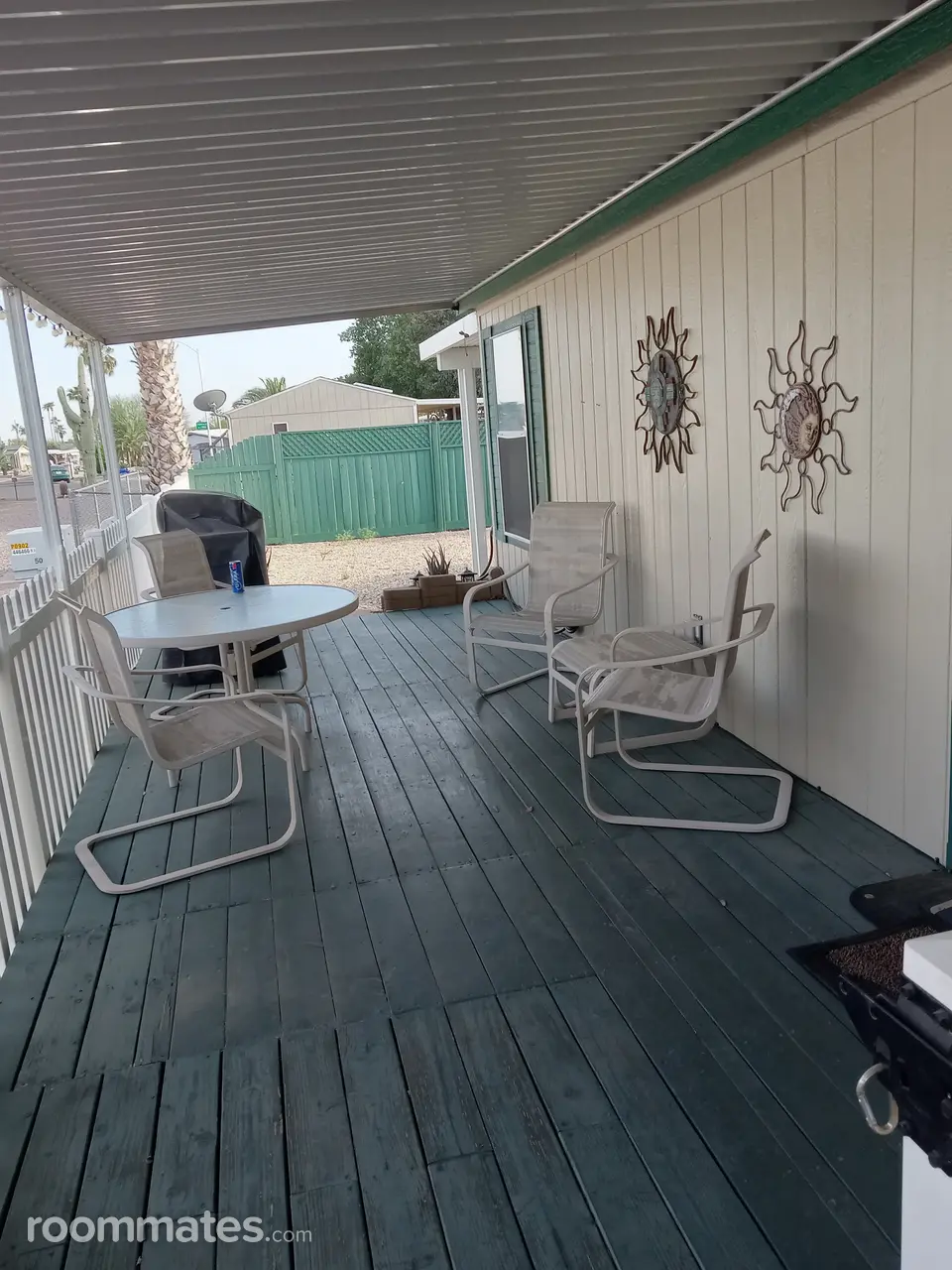 Profile photo 17 of 18