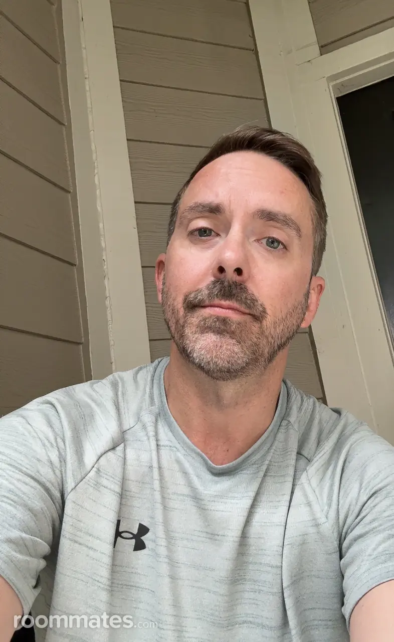 Profile photo 10 of 10