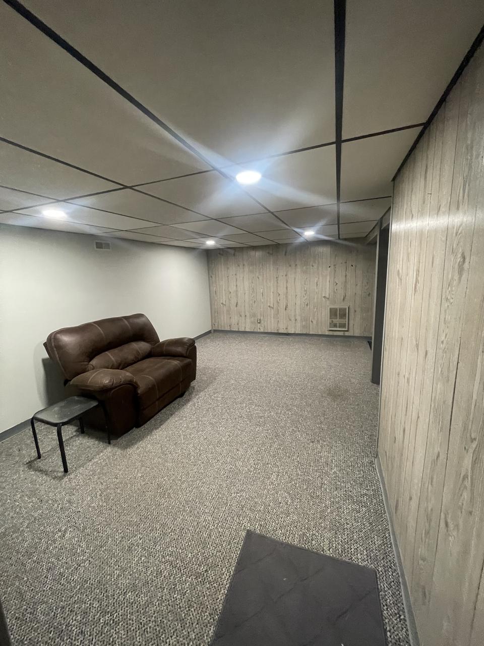 Profile photo 2 of 4