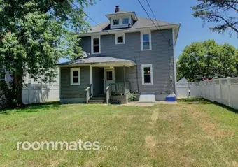 Room for rent in Paulsboro, NJ $1300, house