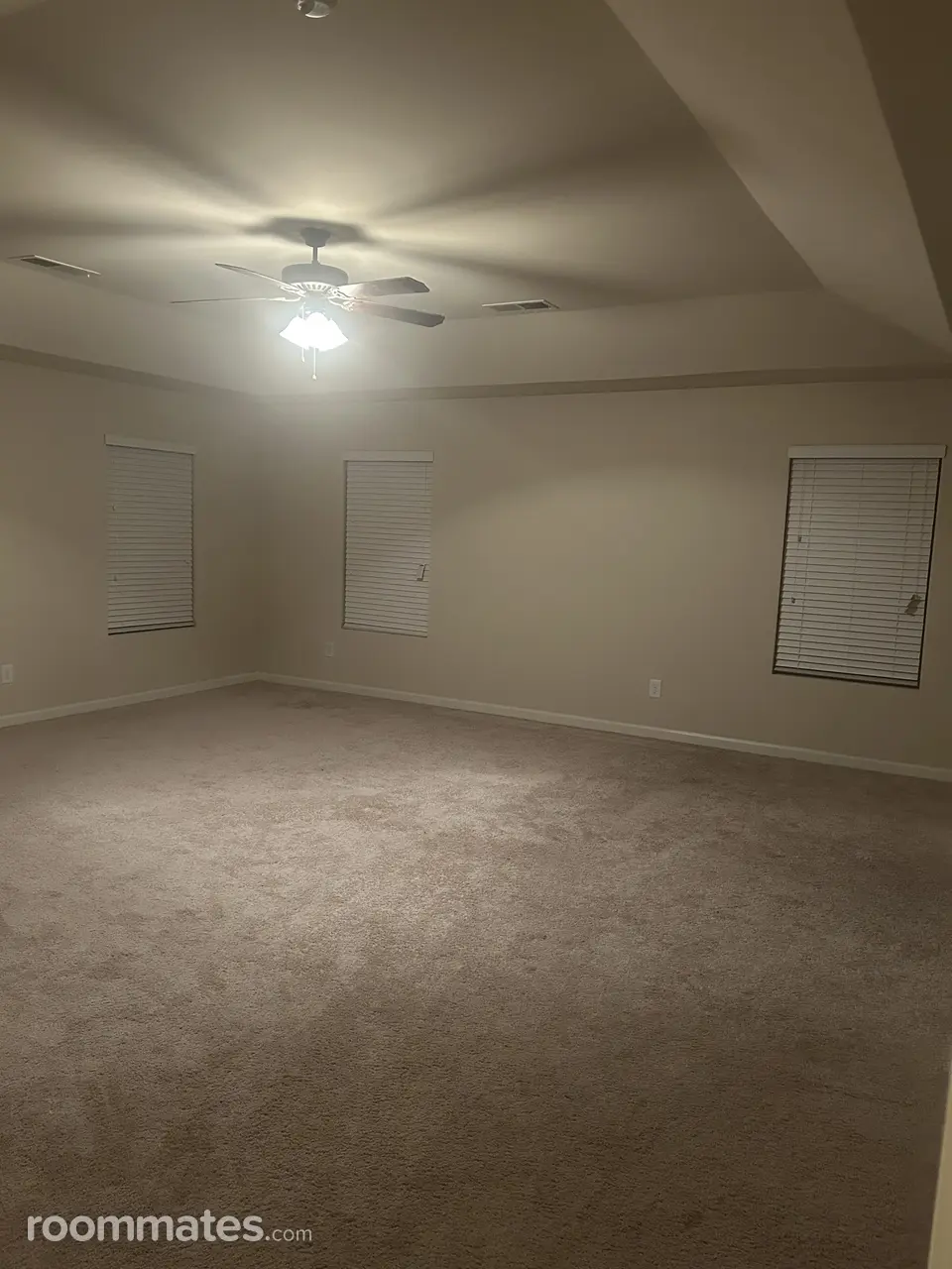 Profile photo 8 of 11