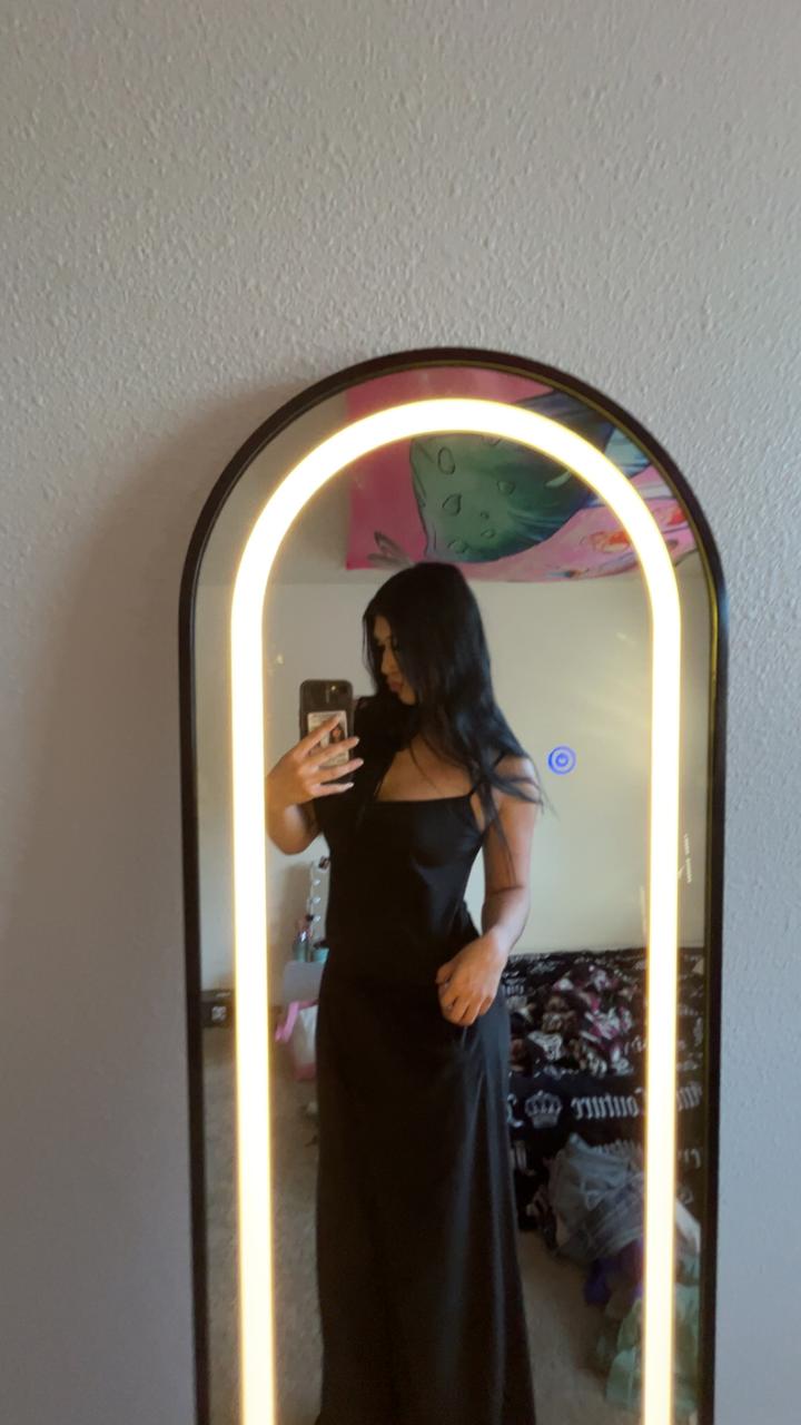 Profile photo 8 of 14