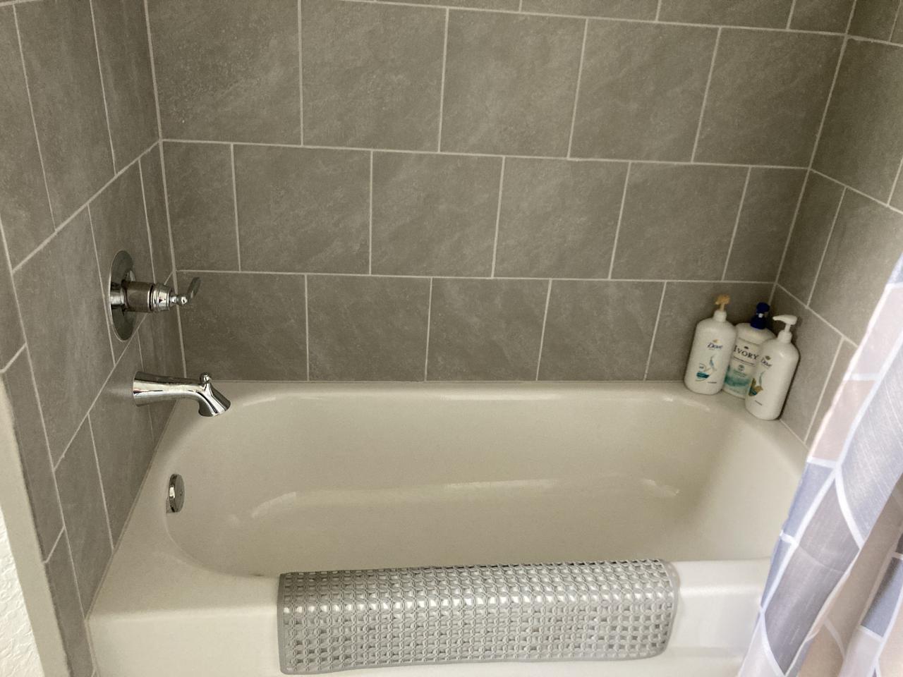 Profile photo 4 of 6