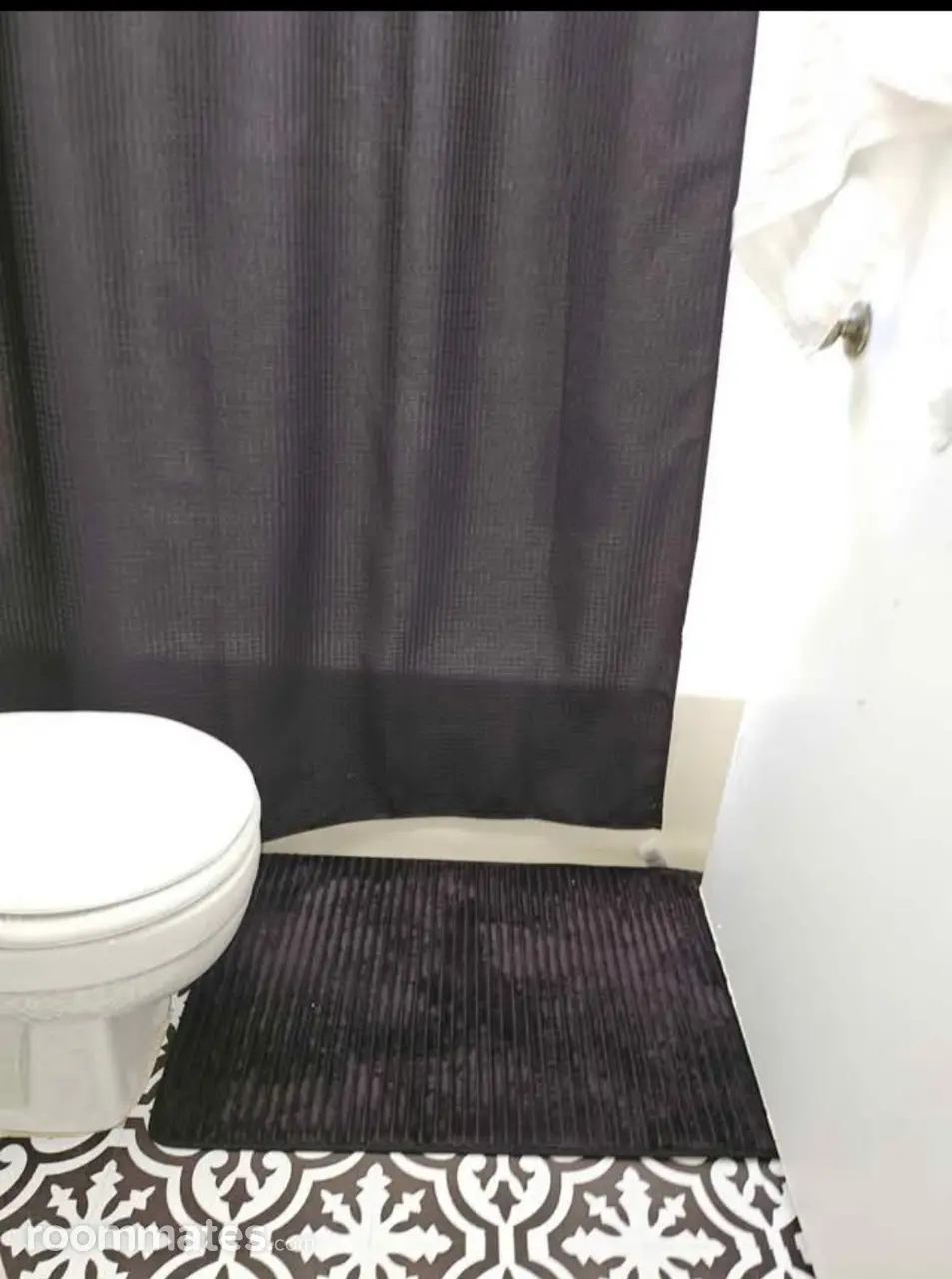 Profile photo 4 of 7