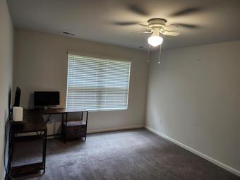 Room for rent in Ruther Glen, VA $1350, house