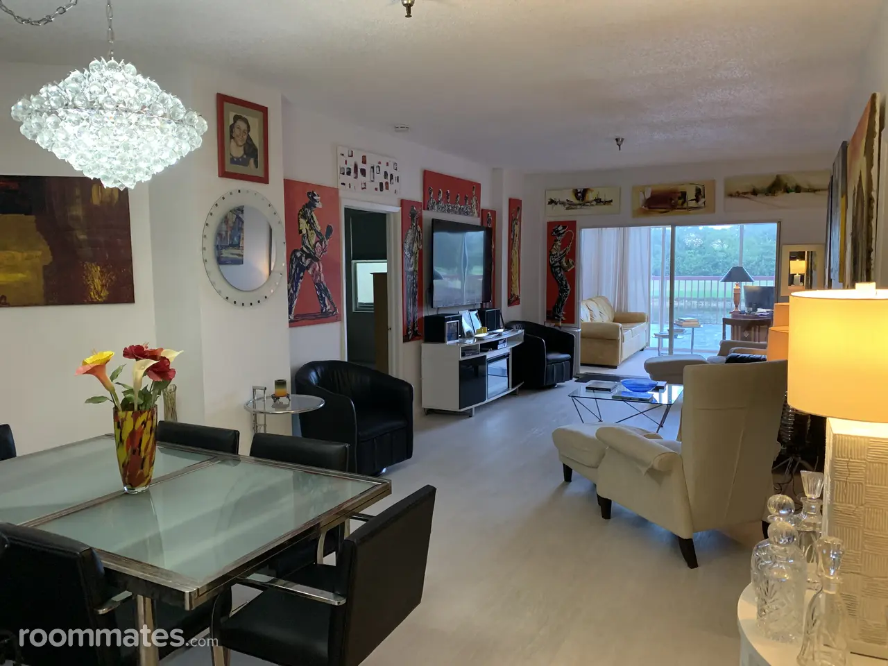 Profile photo 7 of 12