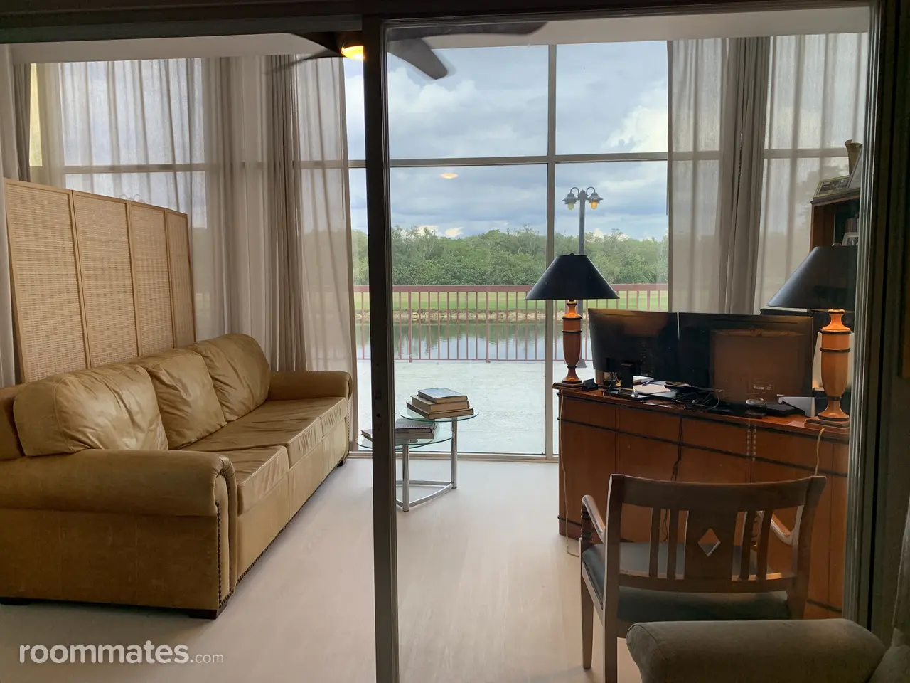 Profile photo 9 of 12