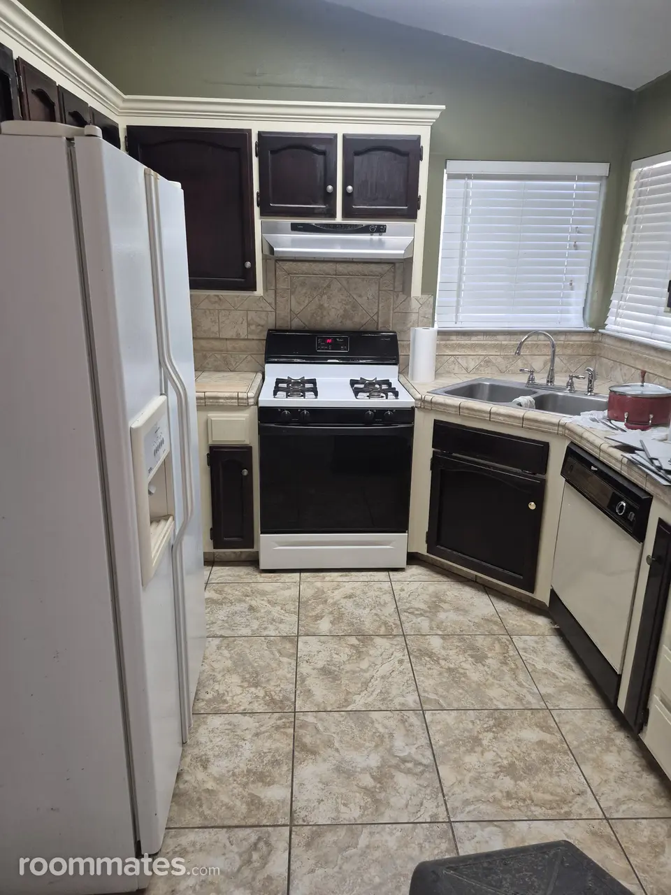 Profile photo 3 of 7