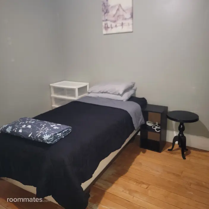 Room for rent in Worcester, MA $1000, house
