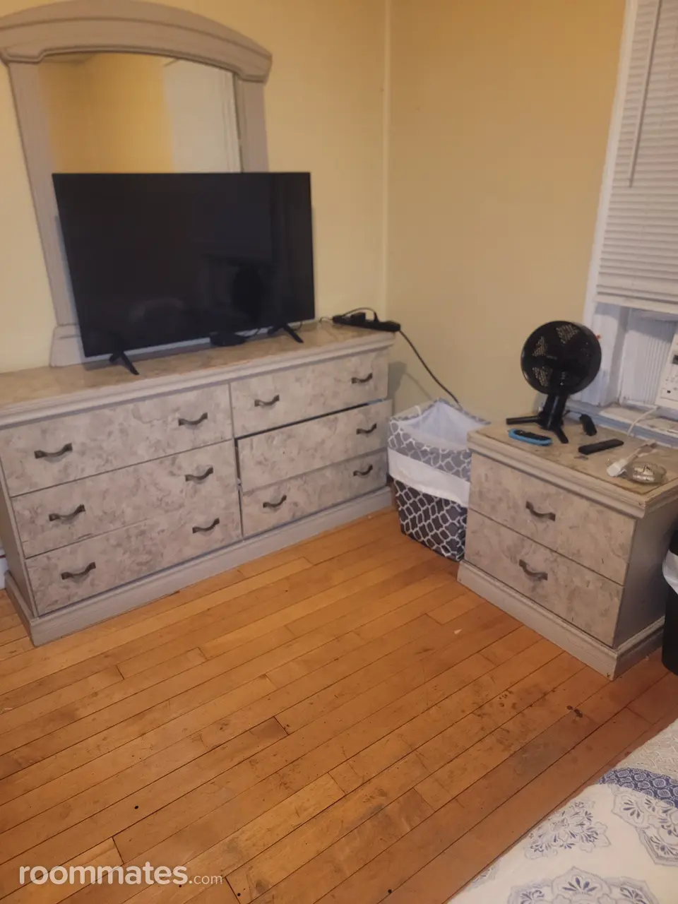 Profile photo 1 of 5