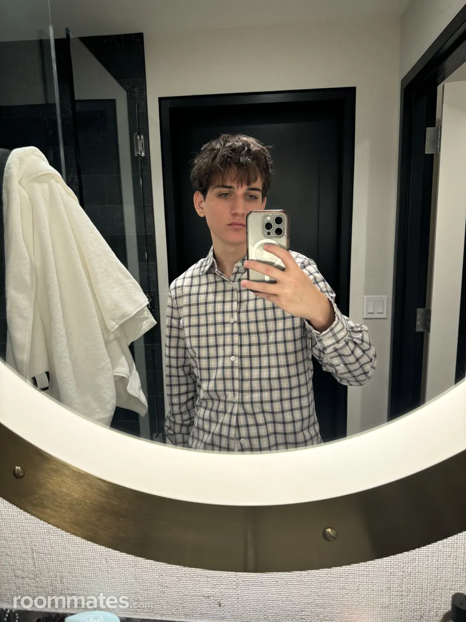Profile photo 11 of 11