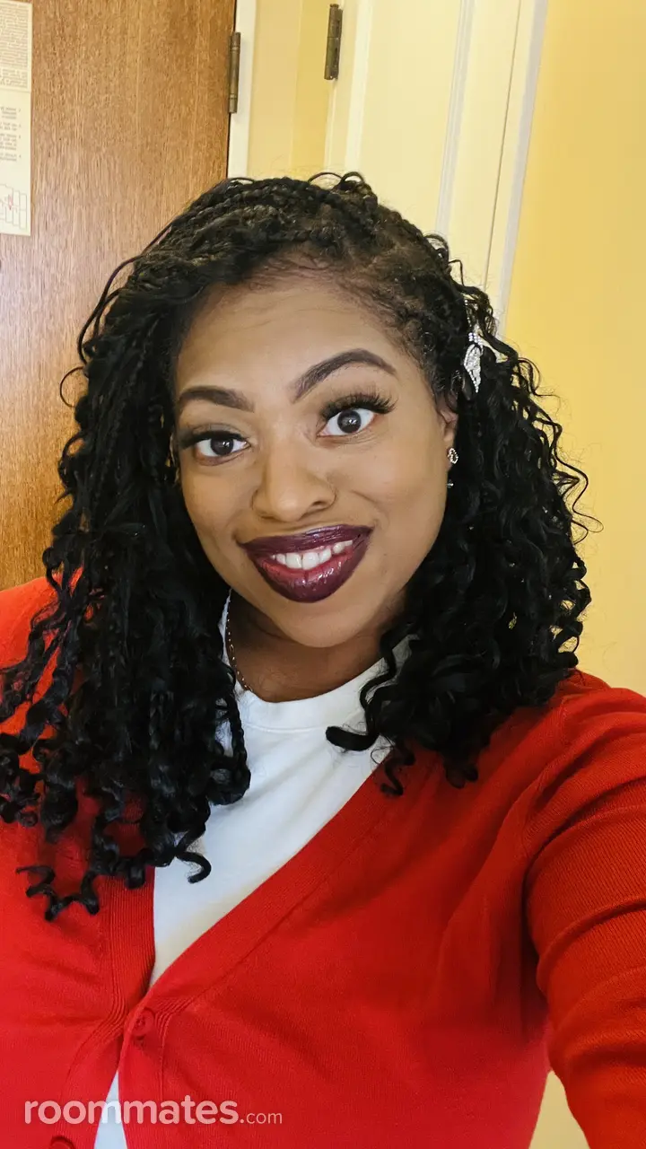 Profile photo 11 of 11