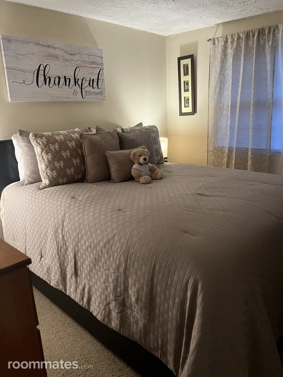 Profile photo 5 of 8