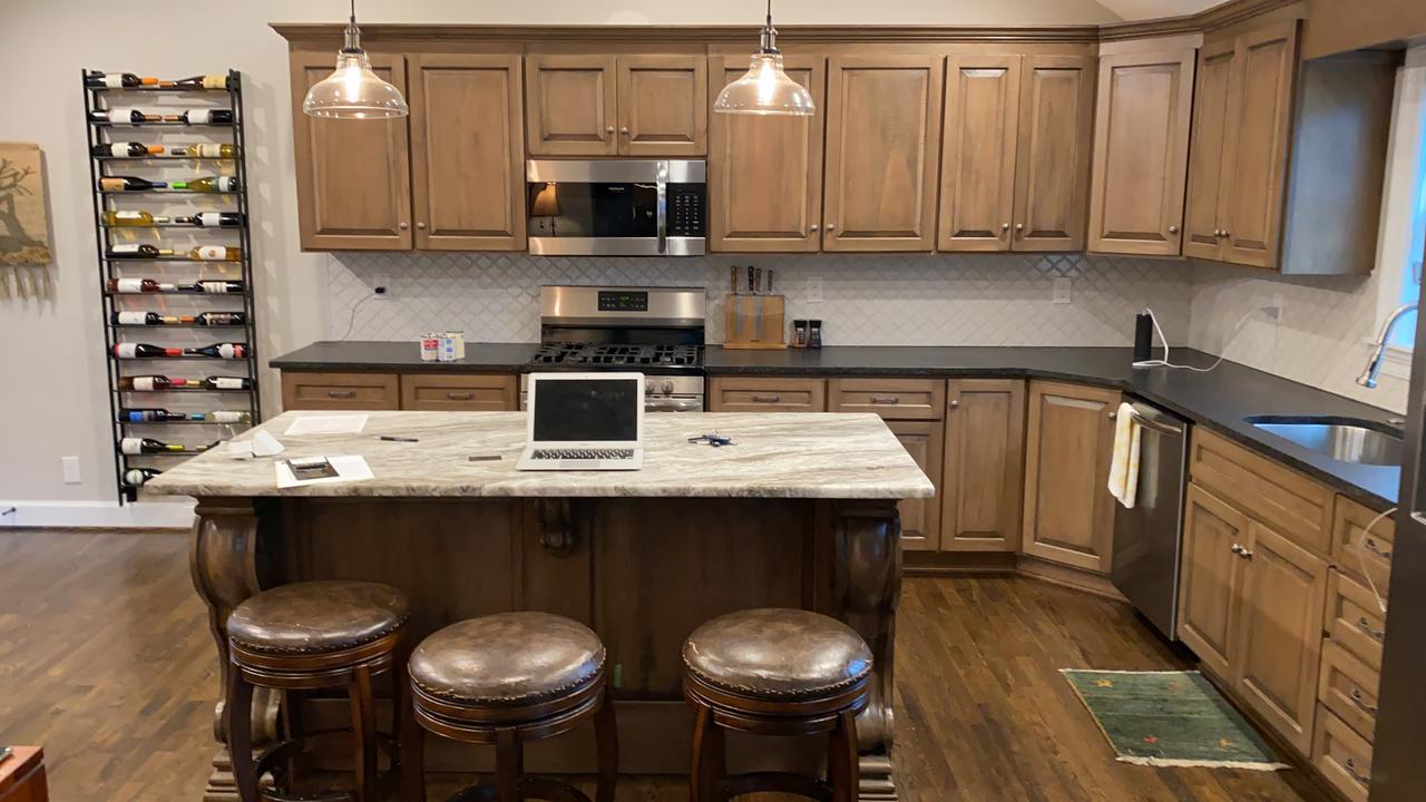 Profile photo 9 of 17