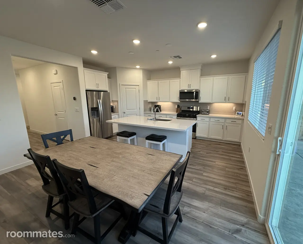 Profile photo 1 of 8