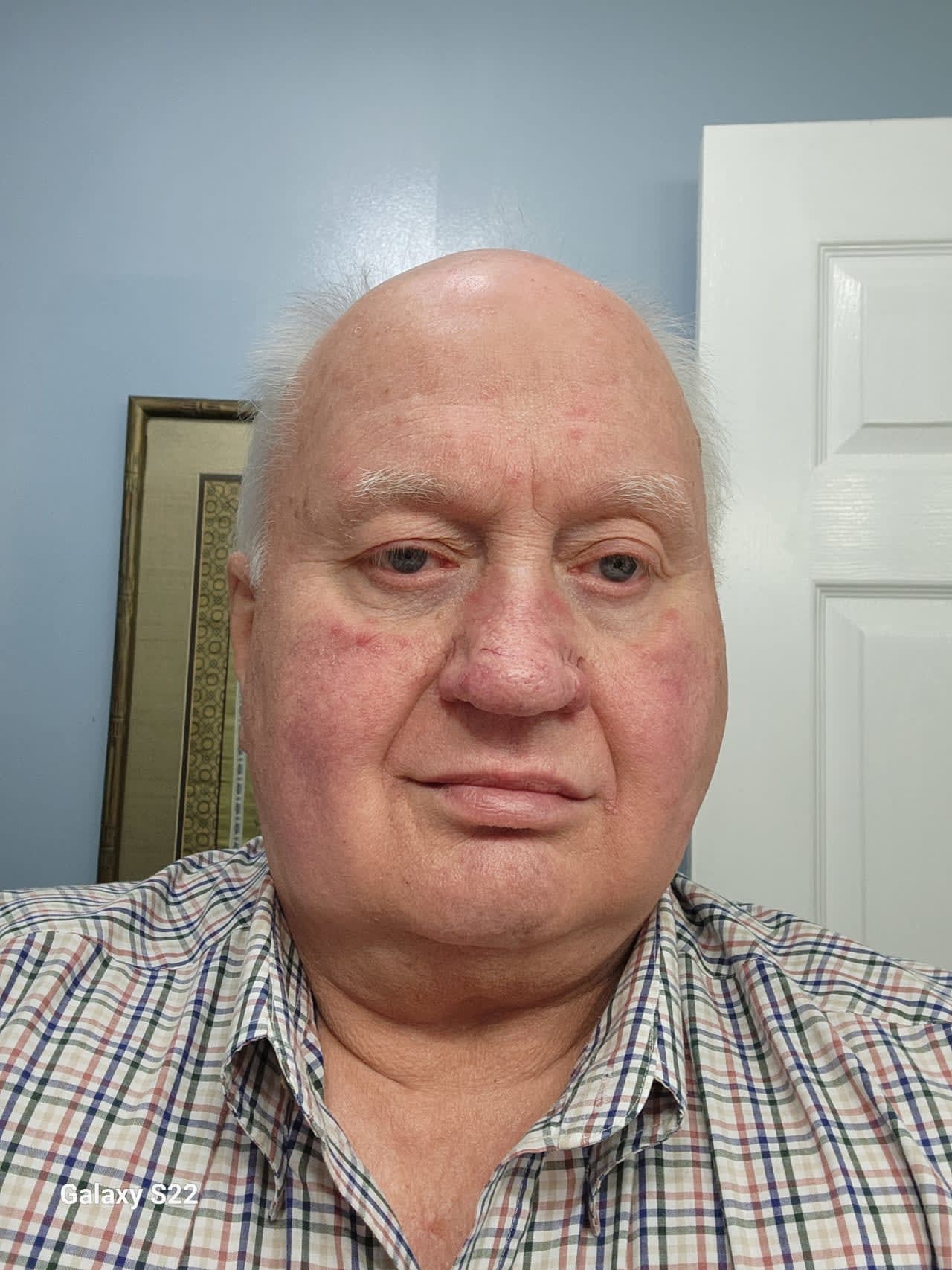 Profile photo 1 of 4