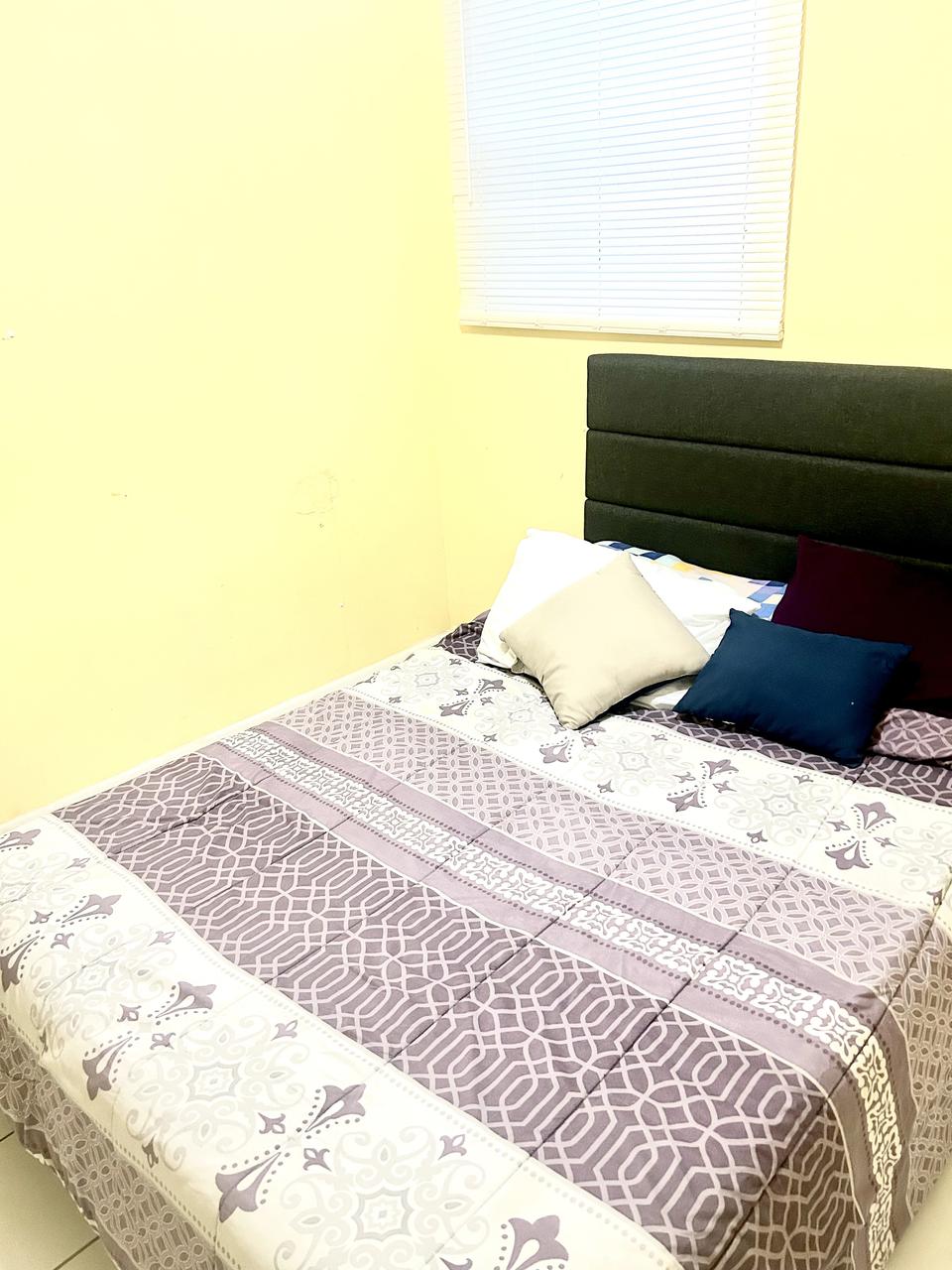 Profile photo 2 of 5