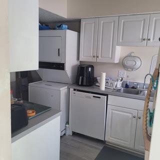 Room for rent in Orange Park, FL $750, condo