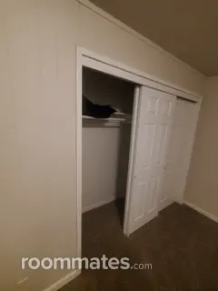 Room for rent in Manteca, CA $600, house