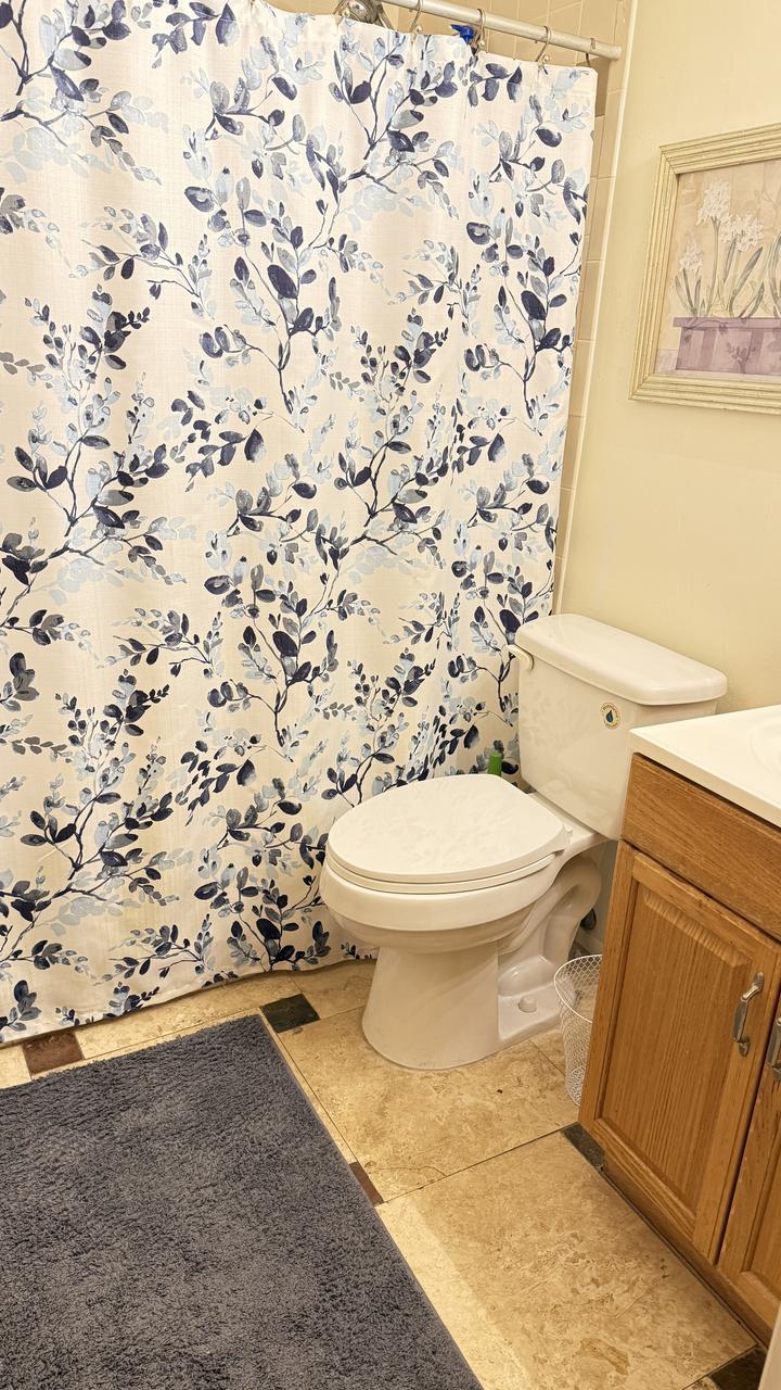 Profile photo 6 of 27