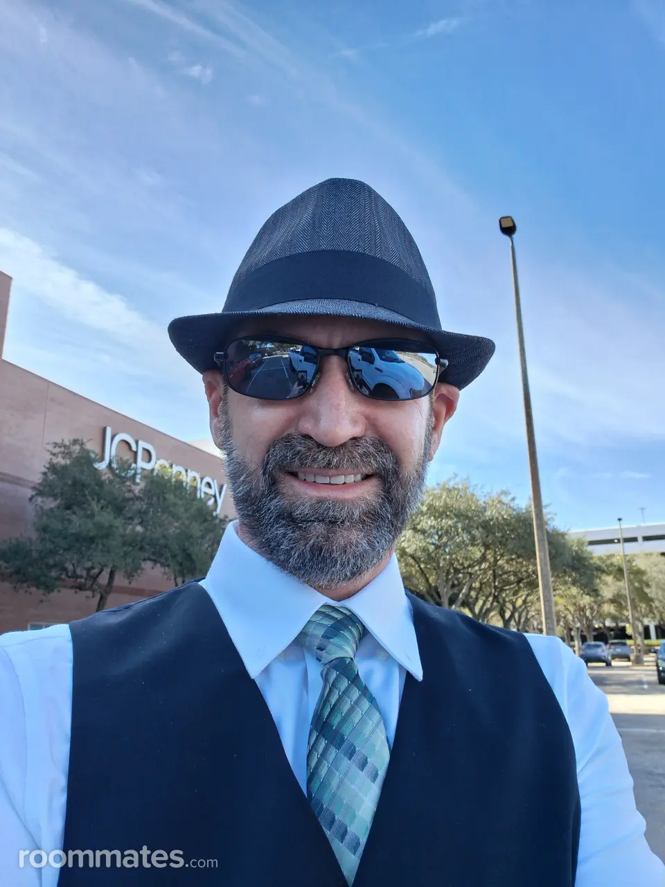 Profile photo 1 of 11