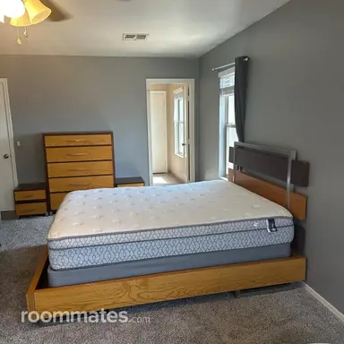 Room for rent in Chandler, AZ $1200, house