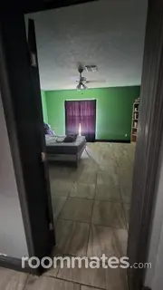 Room for rent in Orlando, FL $1000, house