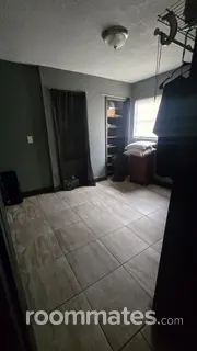 Room for rent in Orlando, FL $1000, house