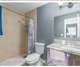 Room for rent in Orlando, FL $1000, house