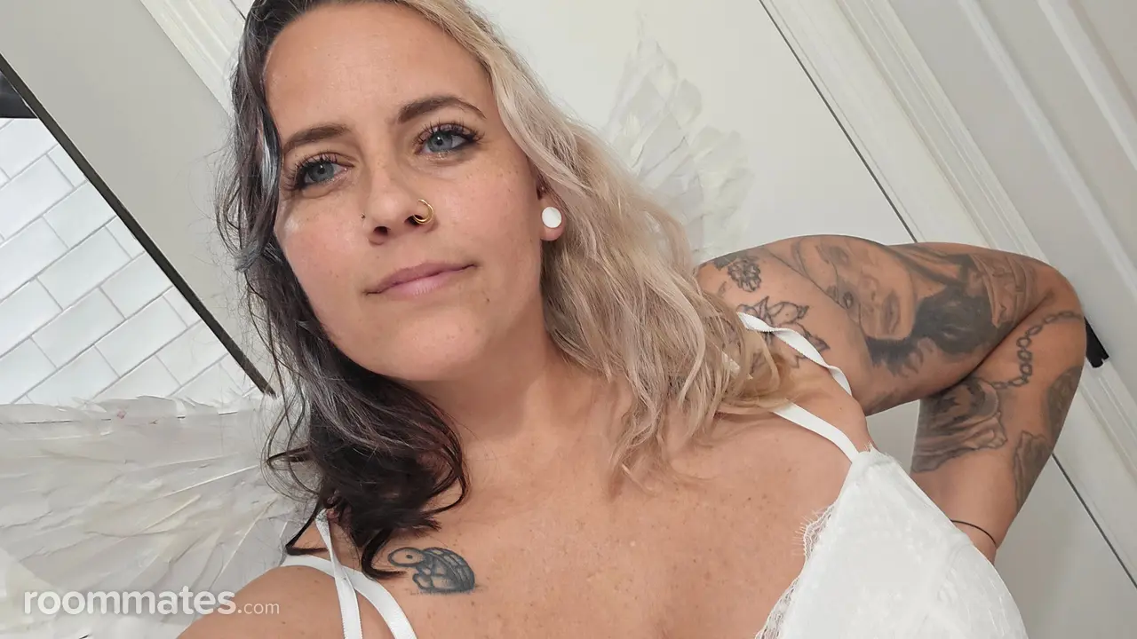 Profile photo 4 of 4