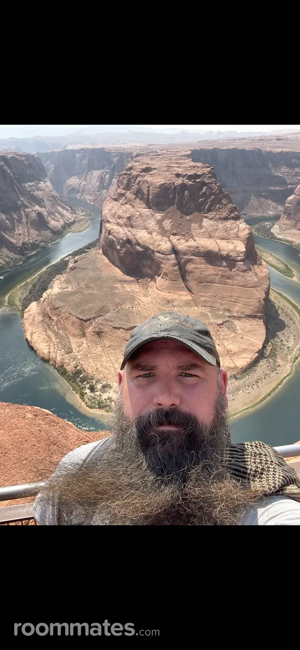 Profile photo 6 of 6