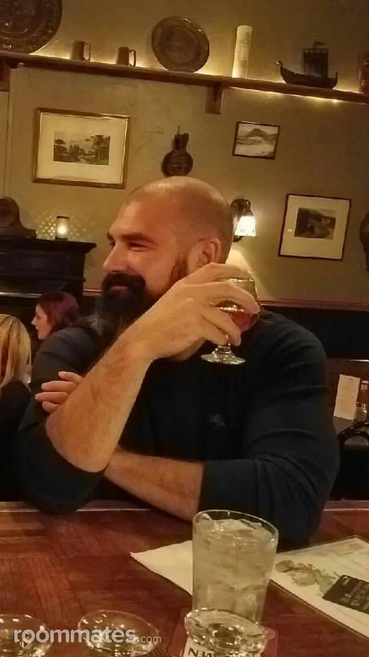 Profile photo 1 of 6