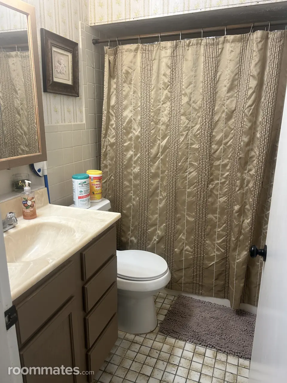 Profile photo 1 of 7