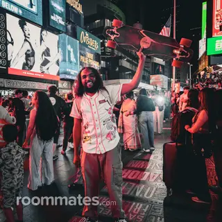 Roommate looking New York, NY, $1000