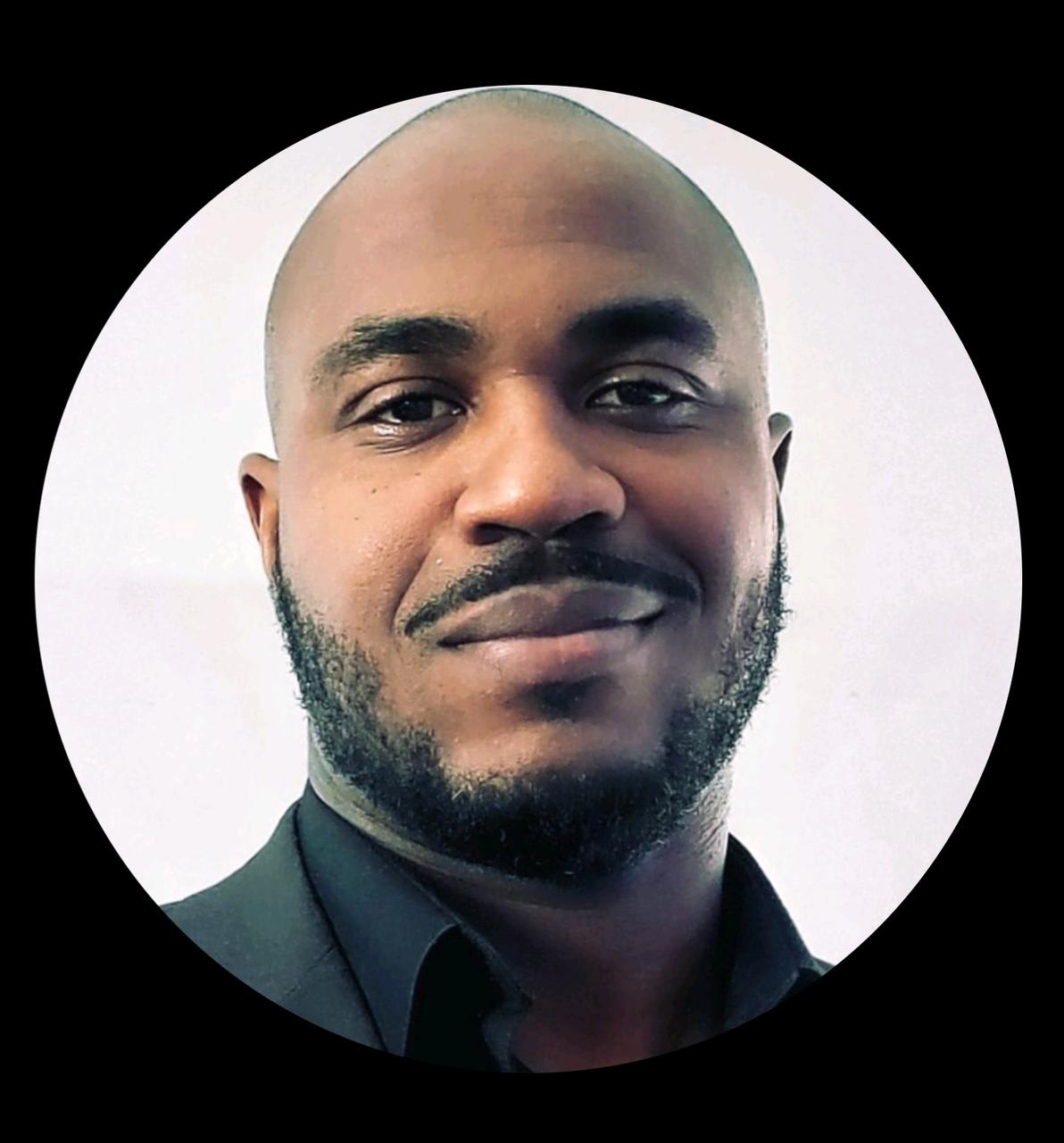 Profile photo 9 of 9