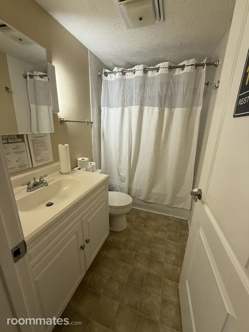 Profile photo 6 of 8